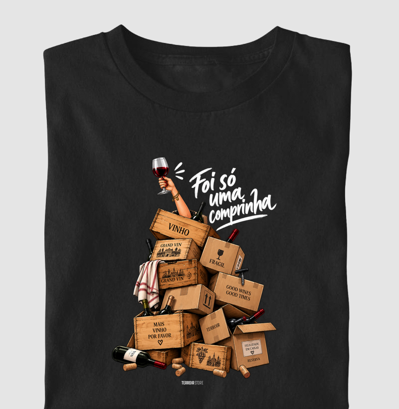 Camiseta “Mais Vinho Por Favor” – Wine Lifestyle Premium