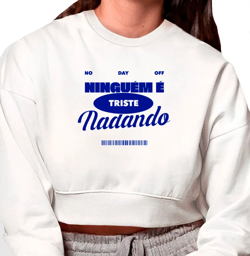 NINGUEM E TRISTE NADANDO