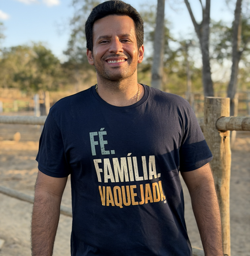 Camisa Algodão - Fé. Família. Vaquejada.
