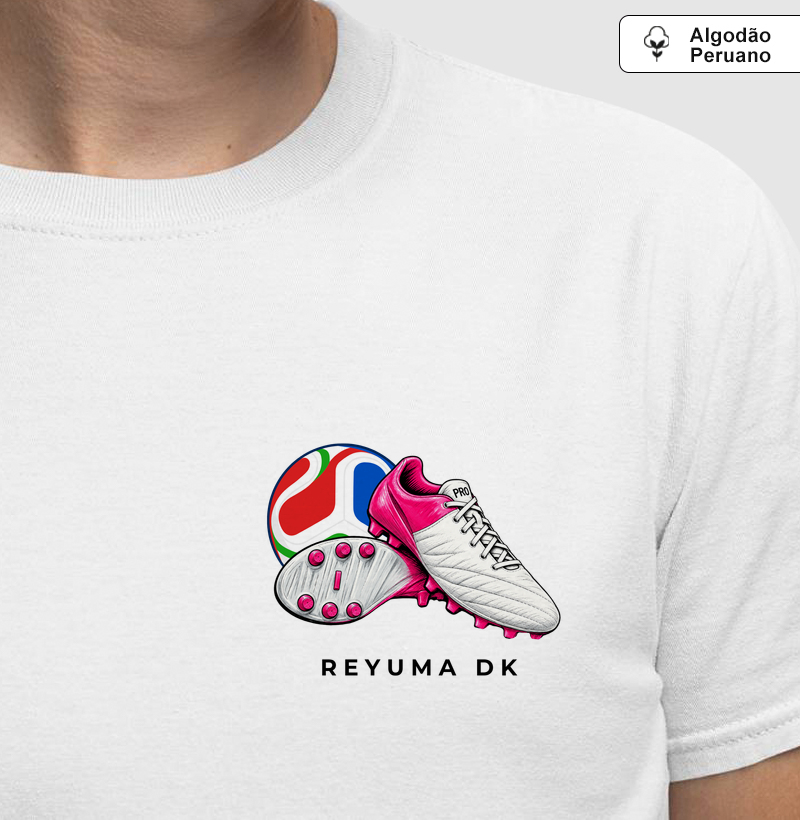 Camiseta Masculina, Feminina, Babylook e Unissex de Algodão Peruano Futebol "Pink Striker"  - Camiseta Algodão Peruano