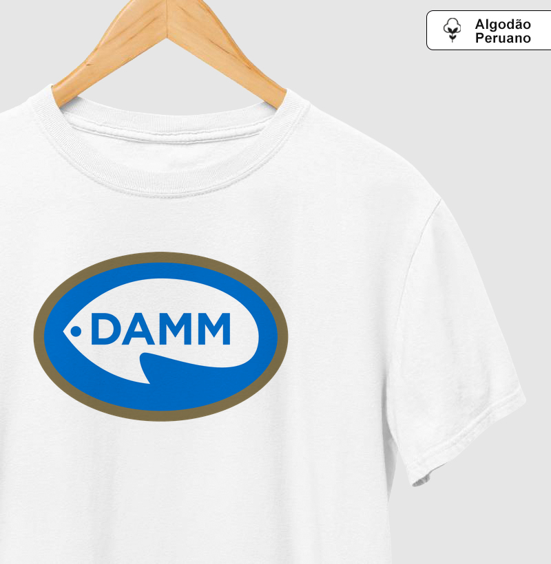 Camiseta DAMM Algodão Peruano Logo Peito