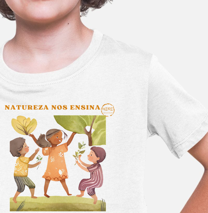 Camiseta Infantil KIRI - Natureza Nos Ensina