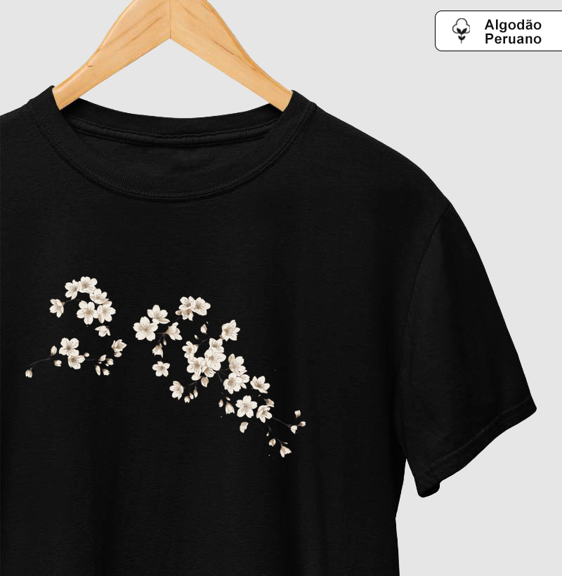 Camiseta Algodão Peruano Flores de Sakura