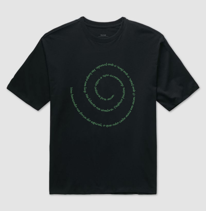 Camiseta Oversized Vou banindo na força do espiral