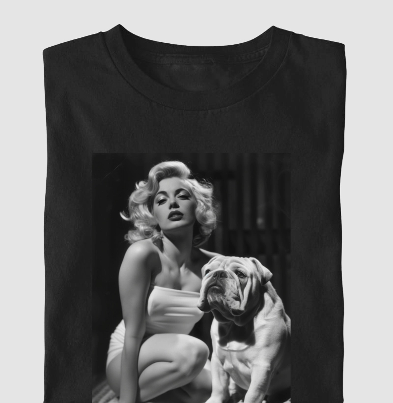 Camiseta Bulldog Inglês "Pin Up"