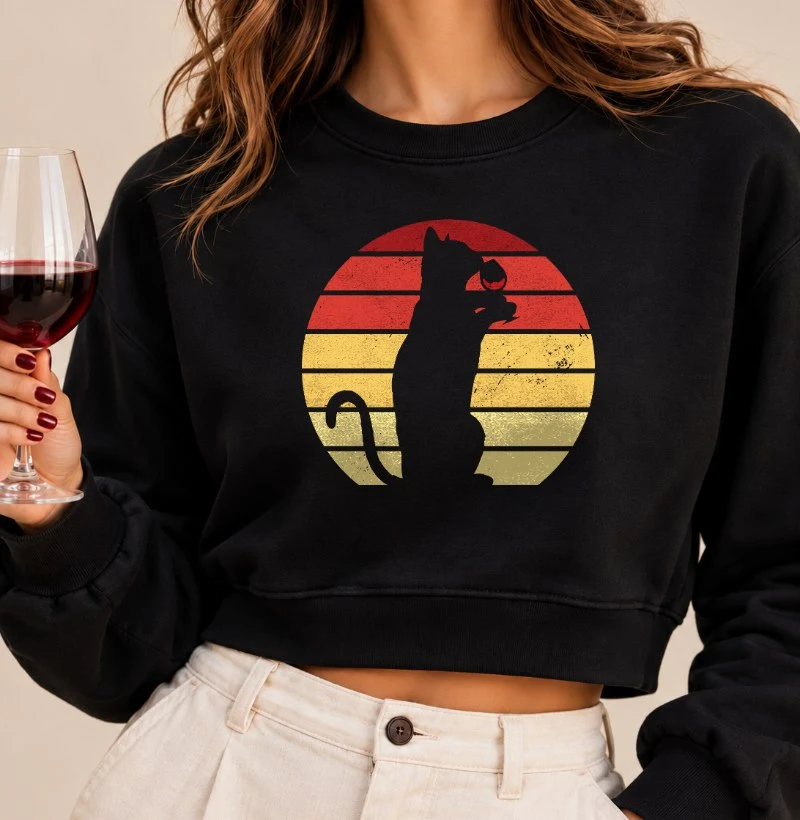 Camiseta Cat Sunset Vibes - Cropped Moletom