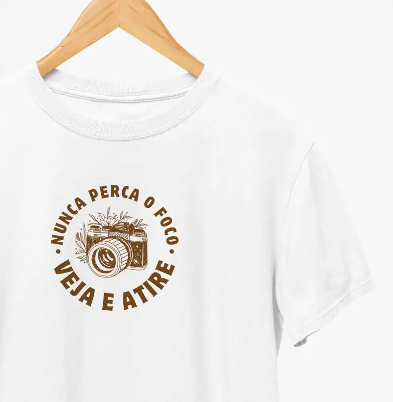 Camiseta nunca perca o foco veja e atire