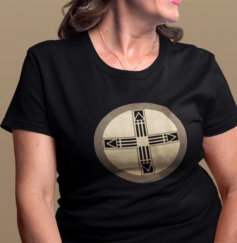 Camiseta Cruz Cósmica – Presença Divina – Estampa Radiônica Unissex