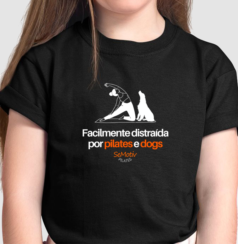 Facilmente distraída por pilates e dogs