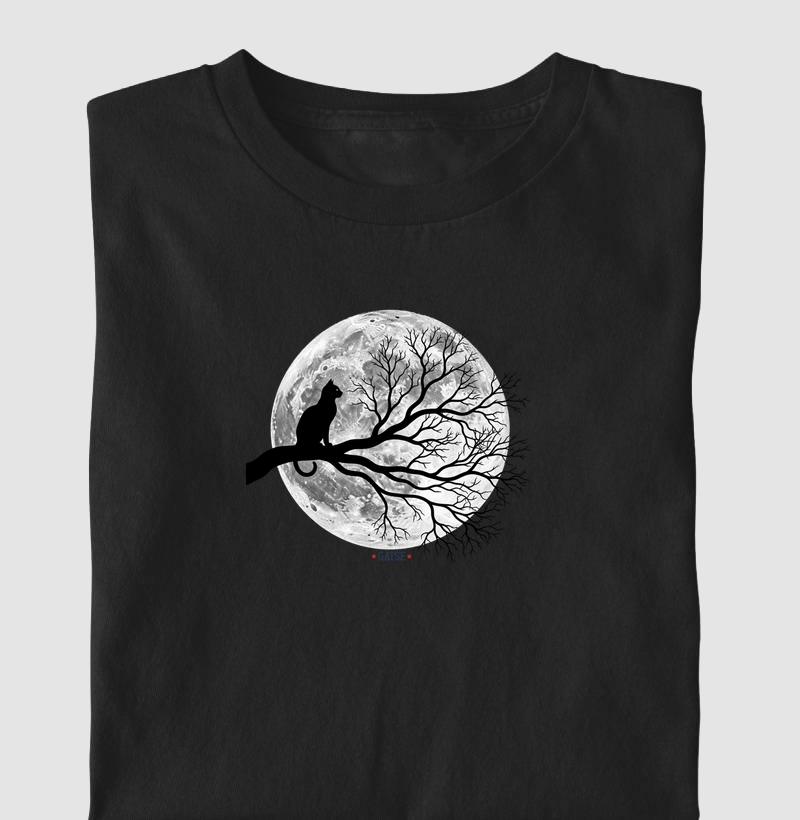Camiseta Gato na Lua Cheia. - Camiseta