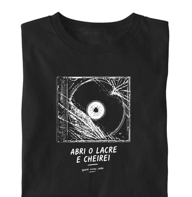 Camiseta Abri o Lacre e Cheirei | Analógico