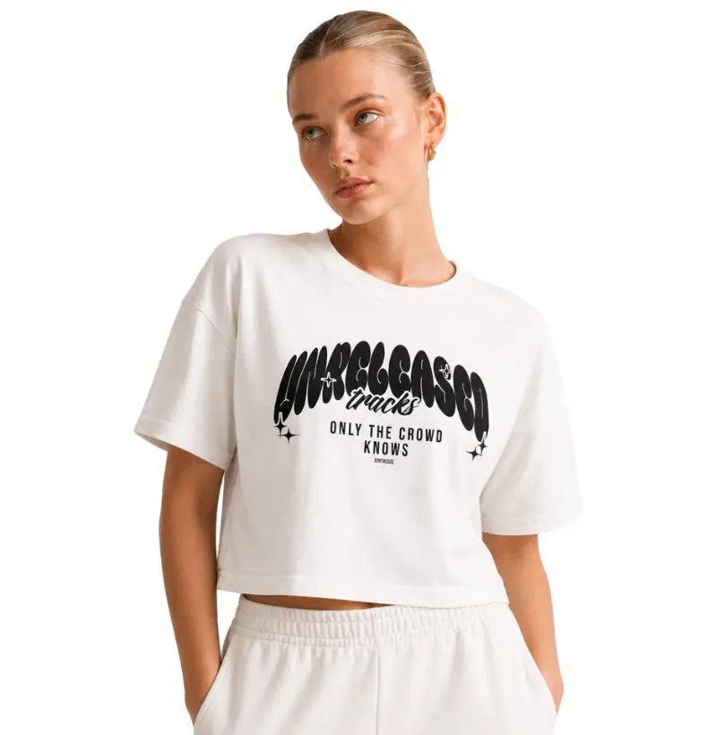 UNRELEASED TRACKS — Camiseta Cropped