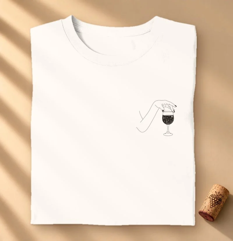 Camiseta Vinho - Brinde Cósmico
