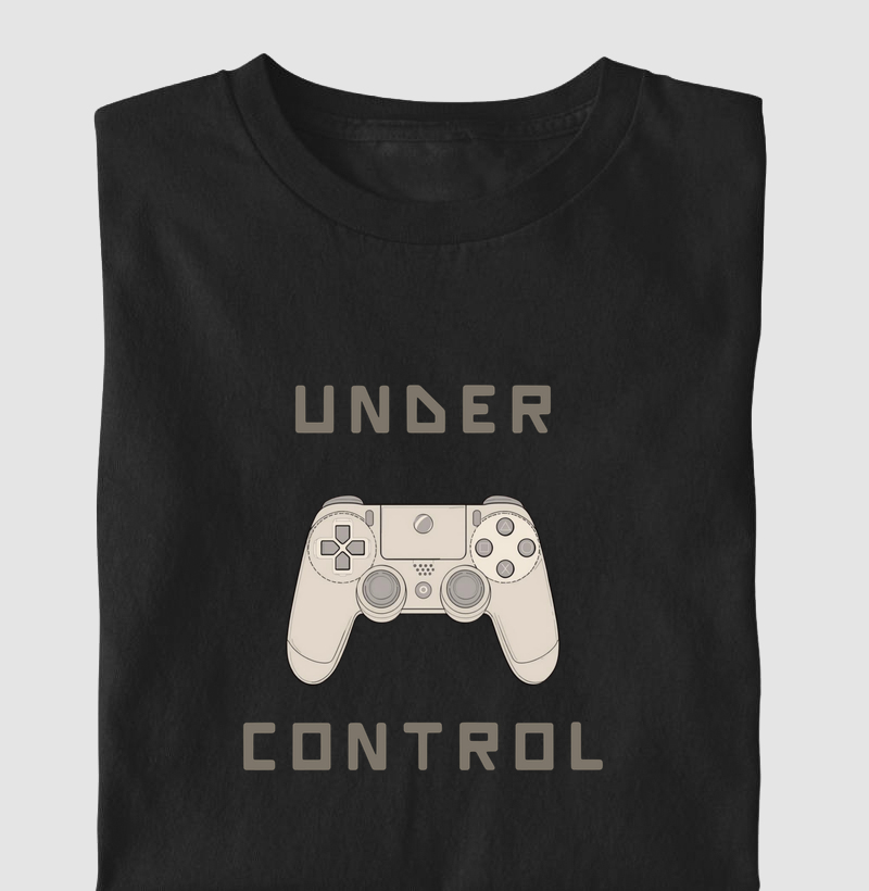 Camiseta Infantil Under Control