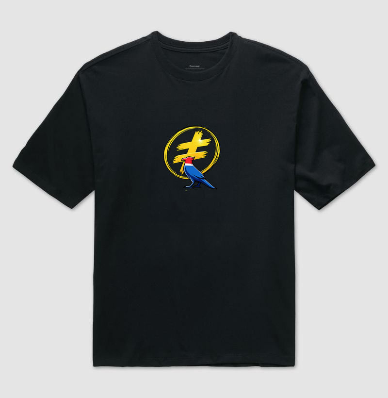 Camiseta com estampa “≠” e pássaro colorido — símbolo de diversidade e liberdade. Um manifesto de orgulho e inclusão para quem acredita na força das diferenças. - Camiseta Oversized