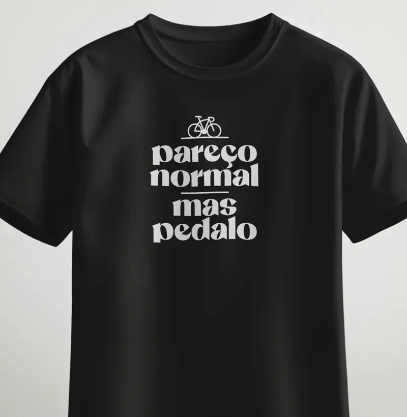 Pareço normal, mas pedalo