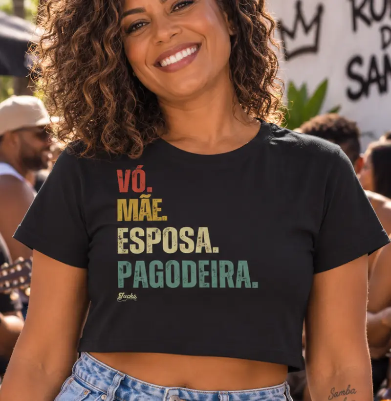Vó. Mãe. Esposa. Pagodeira