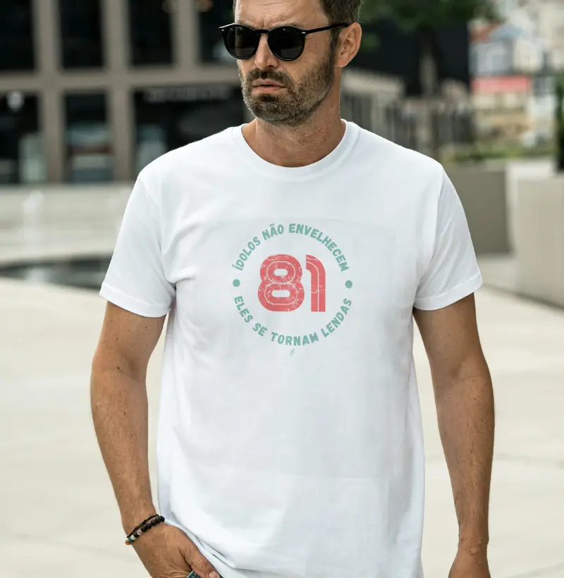 Ídolos não envelhecem, eles se tornam lendas.