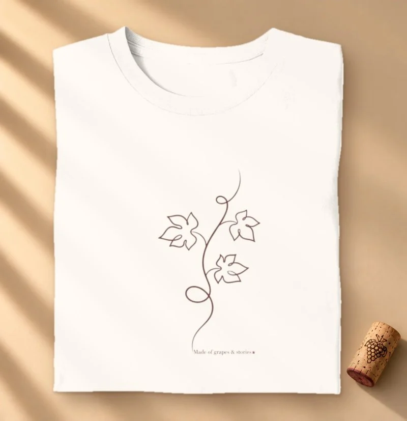 Camiseta Vinho - Made of Grapes & Stories - Camiseta