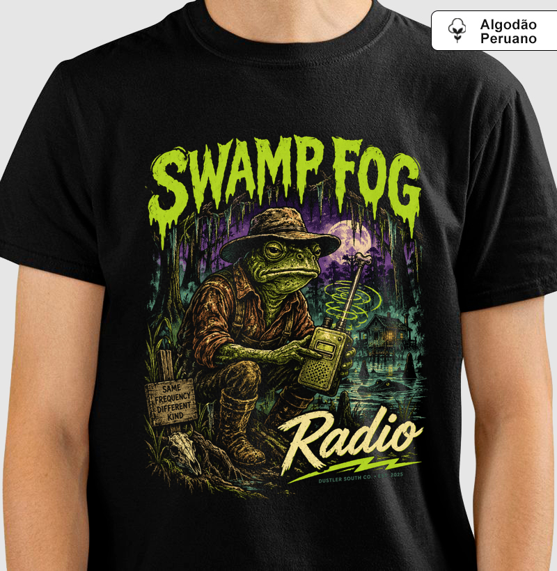 Camiseta Blues Swamp Fog Radio Dustler South Co. Algodão Peruano Premium