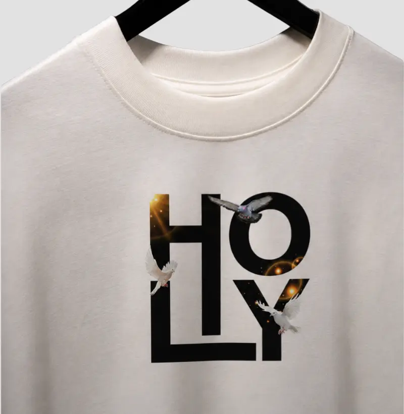 Camiseta Holy - Oversized - Unissex