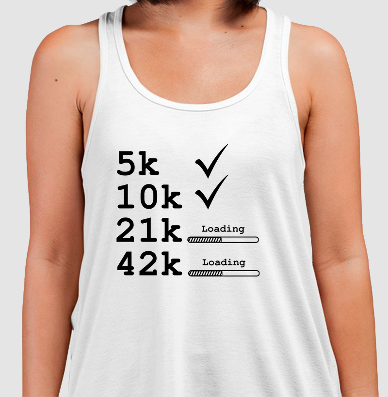 Regata 21 Loading Girl