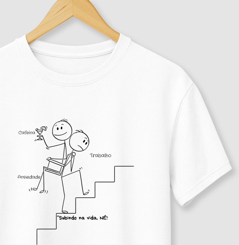 Subindo na vida, né.