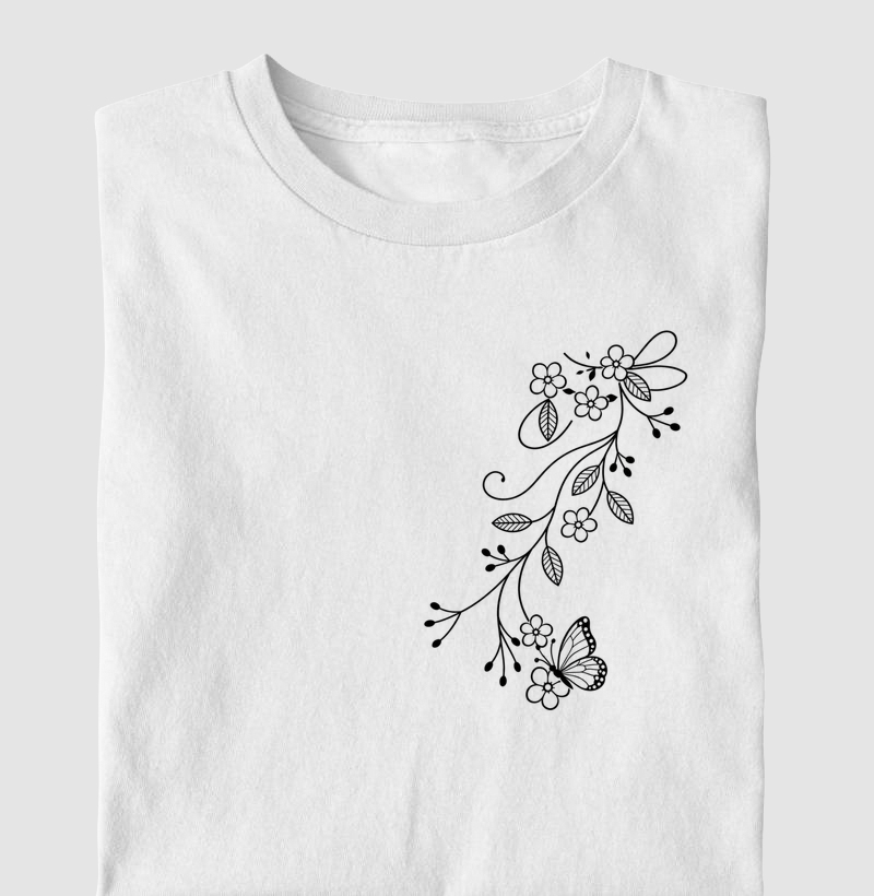 Camiseta Borboleta em Flor