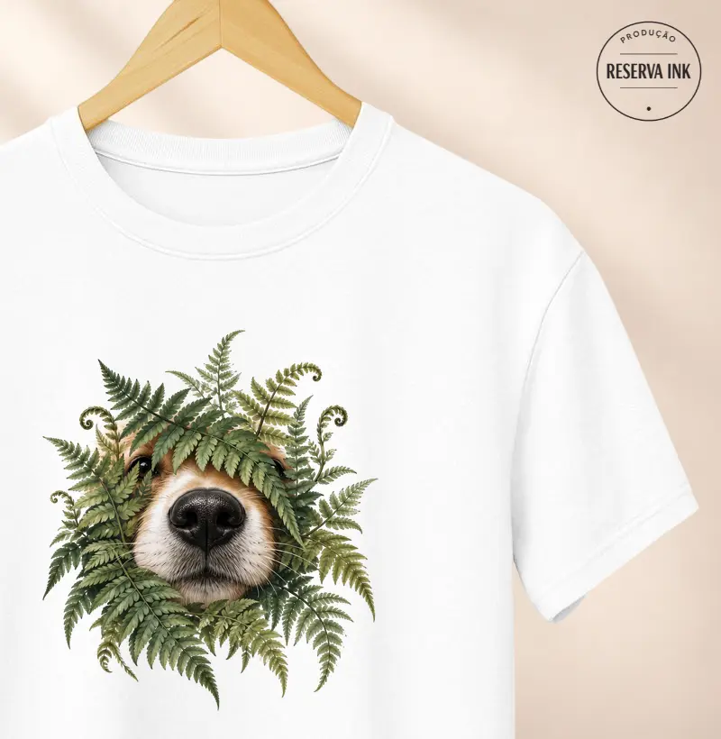 Focinho Atrás da Samambaia - Camiseta
