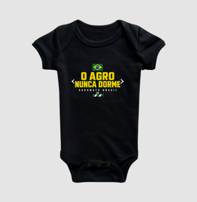 Camiseta O Agro Nunca Dorme