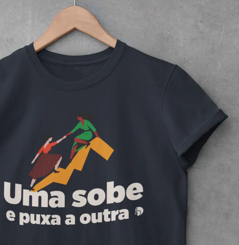 Uma sobre e puxa a outra