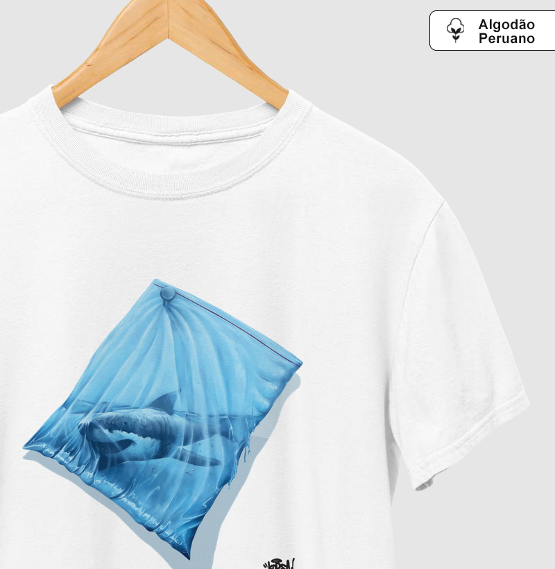 Korea | Tubarão — Camiseta Premium (Algodão Peruano)