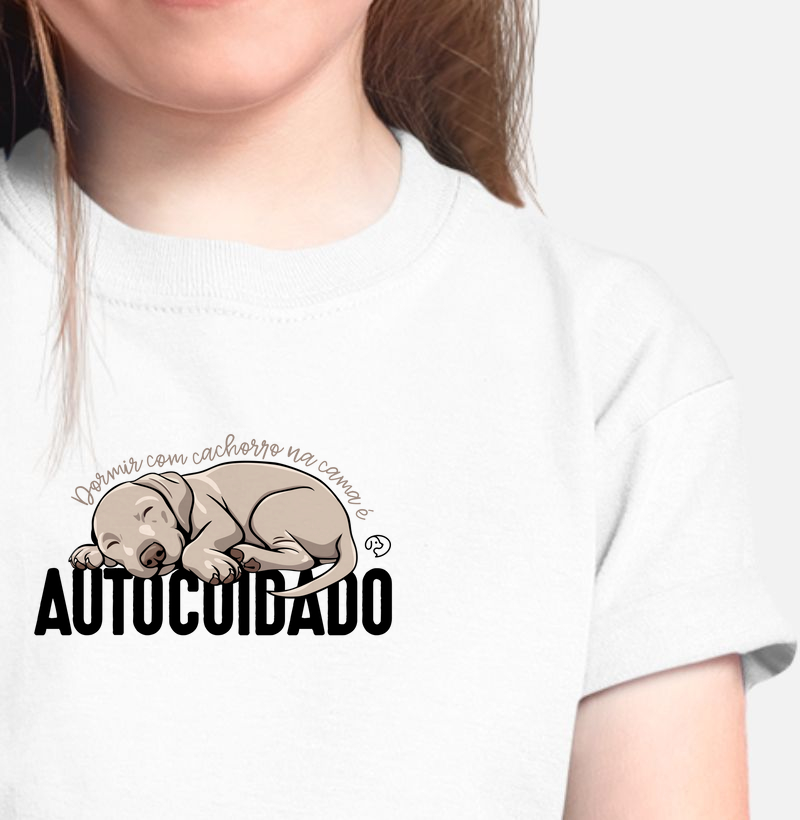 Dormir com cachorro na cama é autocuidado