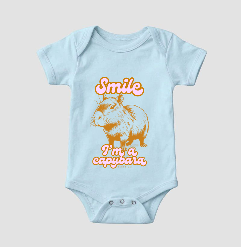 Smile, I'm a Capybara Body Infantil – Algodão Premium