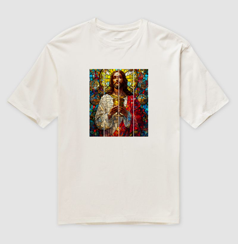 Camiseta Oversized Jesus Com Cálice