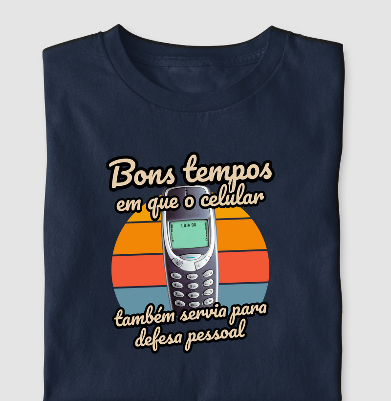 Bons tempos em que celular também servia para defesa pessoal