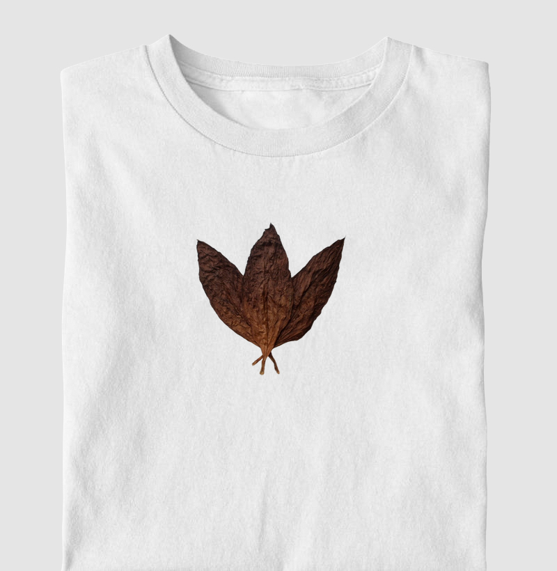 Camiseta folhas de tabaco