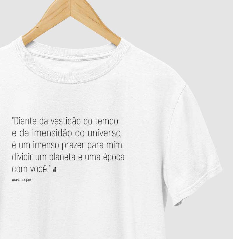 Diante da vastidão do tempo
