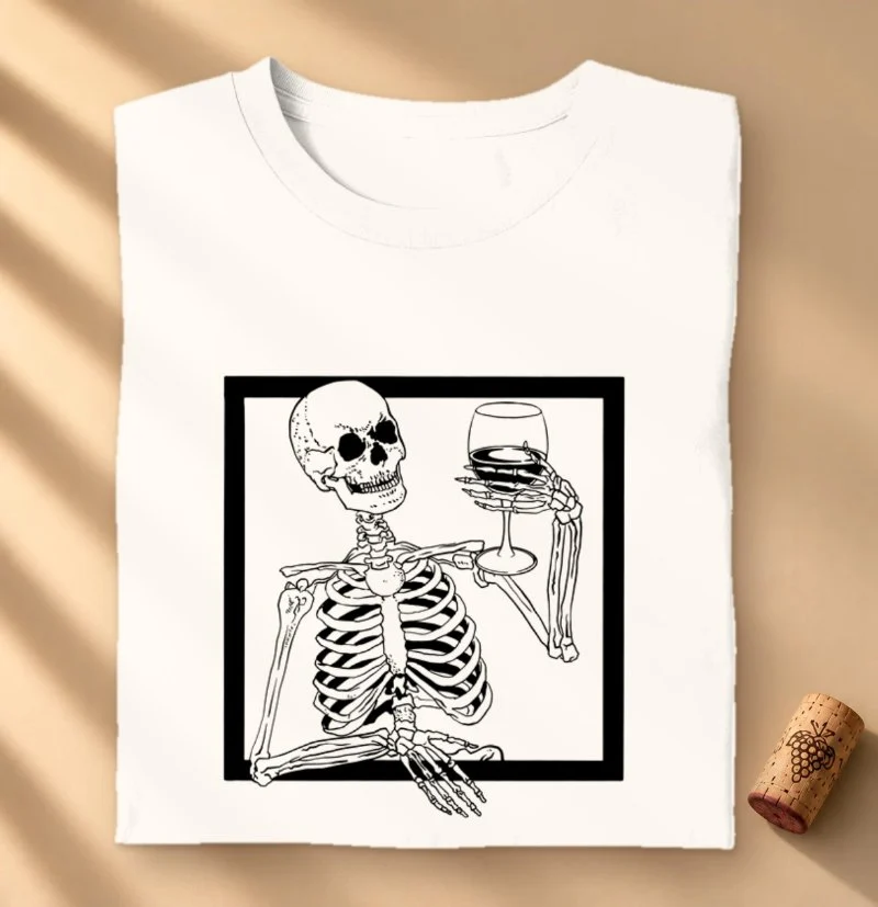 Camiseta Brindando até os Ossos