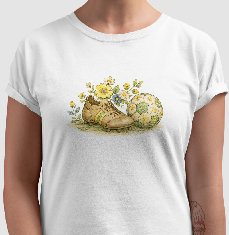 Camiseta Unissex AROUA — Campo Florido | Cartas para a Copa | Unissex | Algodão Penteado 30.1