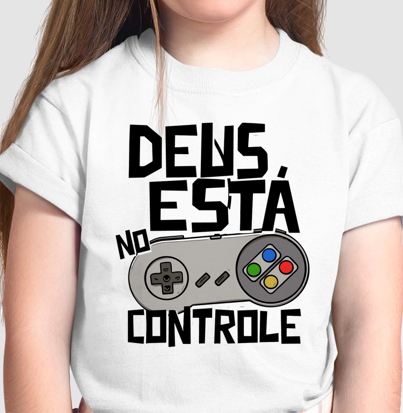 Camiseta Infantil Deus está no Controle Clássico - Camiseta Infantil