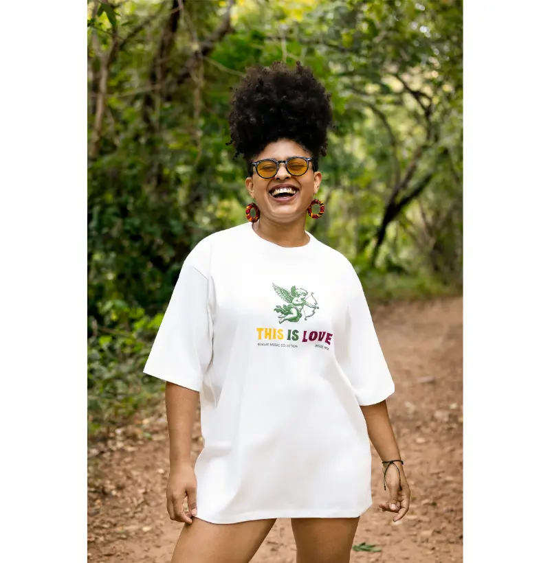 Camiseta This Is Love! Coleção Reggae. Unissex. Algodão Premium.
