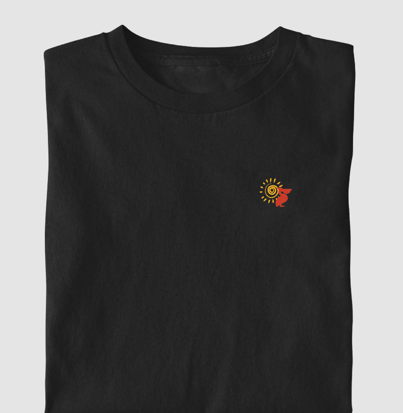 Camiseta Clássica Masculino e Feminina AROUA — Aurora Streetmark (Selo AROUA, Streetwear, Algodão Penteado 160g)