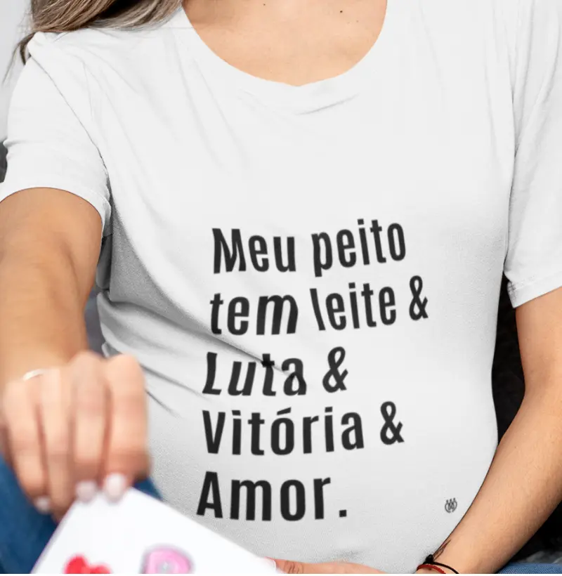 Meu peito tem leite E Luta E Vitoria E Amor