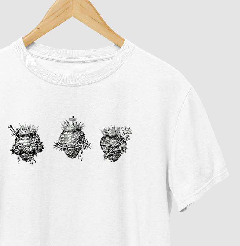 Sagrados Corações de Maria, Jesus e José em preto e branco