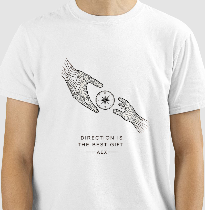 T-shirt Algodão Direction Is The Best Gift