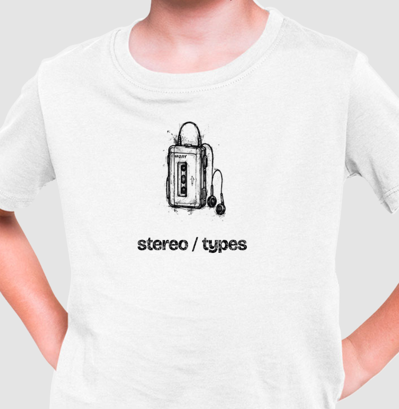 Toca-fitas Portátil · Carvão · Traço Escuro · STEREO TYPES