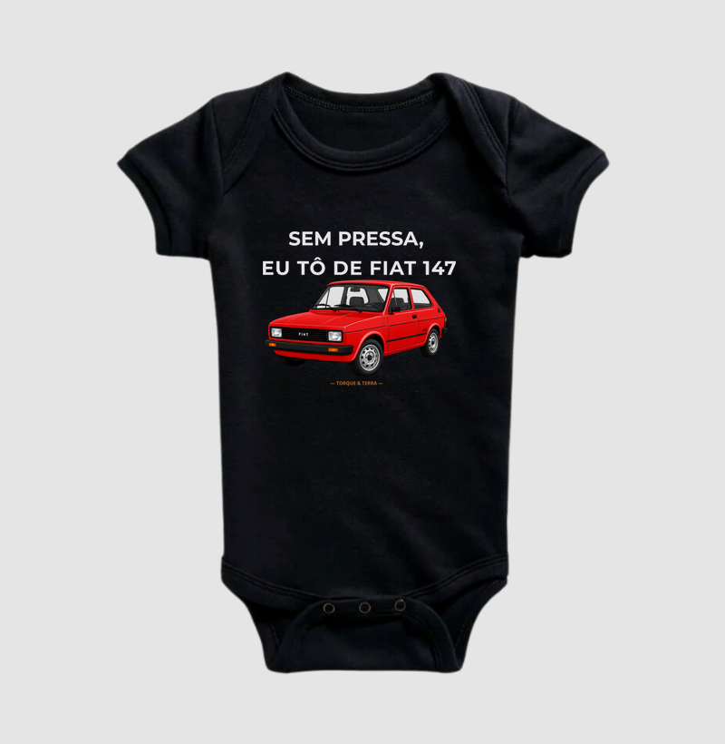 Sem pressa, eu tô de Fiat 147 - vermelho