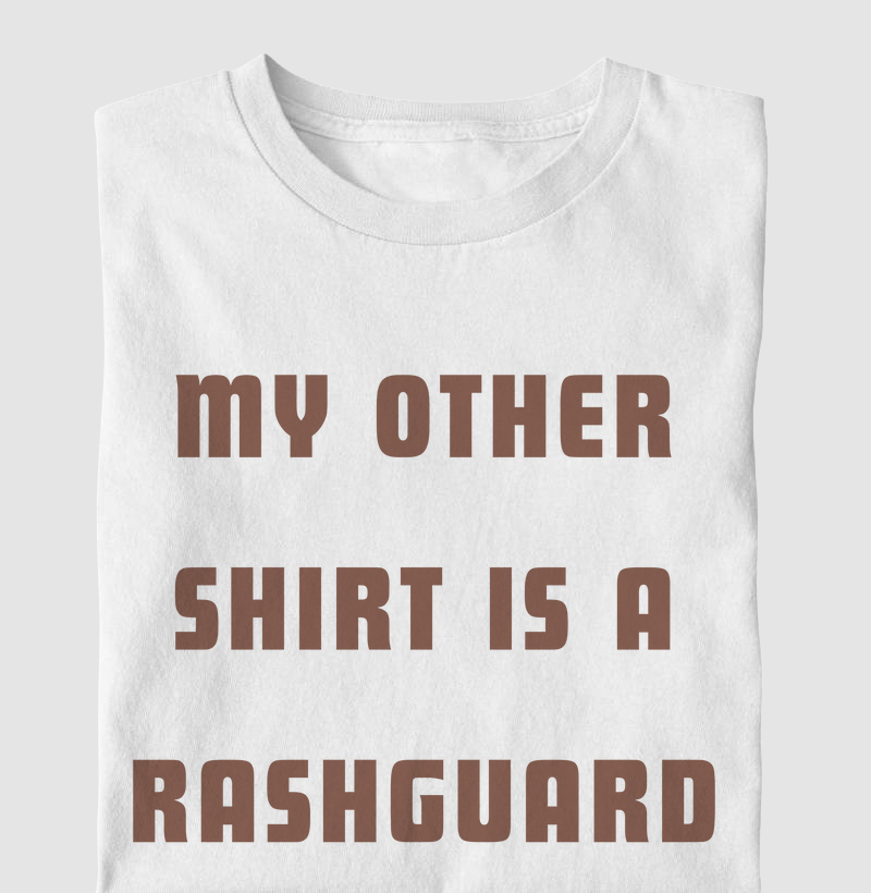 Camiseta infantil "MINHA OUTRA CAMISETA É UMA RASHGUARD"