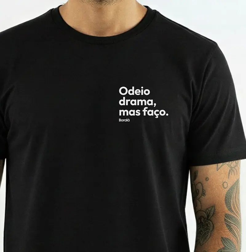 Odeio drama, mas faço.